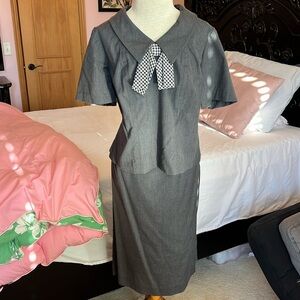 Vintage suit set with bow 🎀 M/L